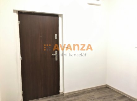 Pronájem bytu, 1+1, 32 m²