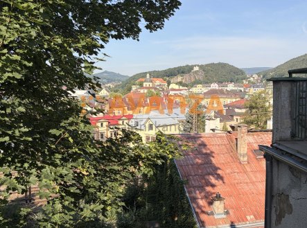 Prodej komerčního objektu, administrativní budova, 1 200 m²