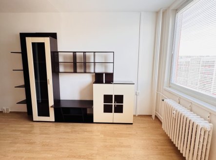 Pronájem bytu, 1+kk, 35 m²