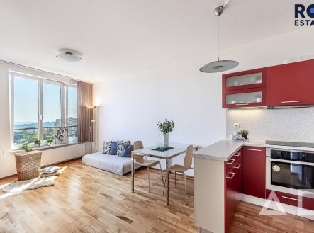Pronájem bytu, 2+kk, 60 m²