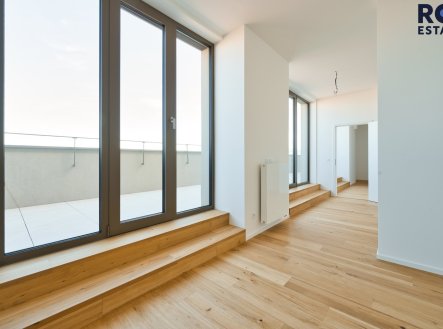 Pronájem bytu, 2+kk, 65 m²