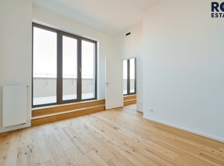 Pronájem bytu, 2+kk, 65 m²