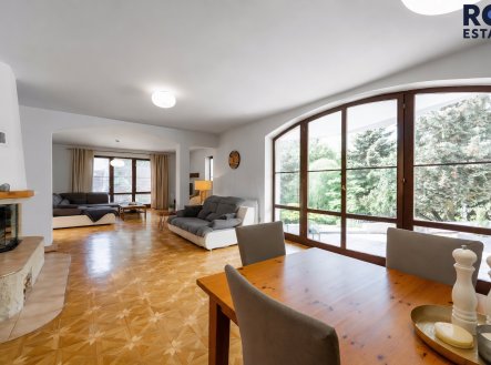 Prodej domu/vily, 385 m²