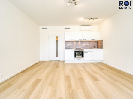 Pronájem bytu, 1+kk, 35 m²