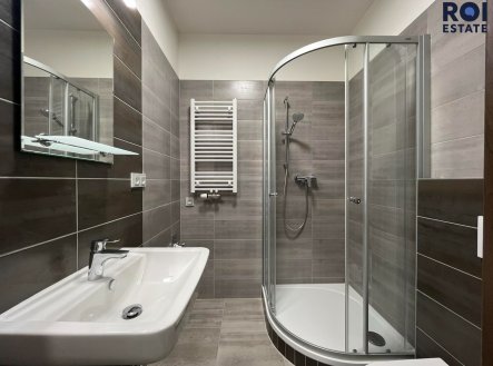 Pronájem bytu, 1+kk, 37 m²