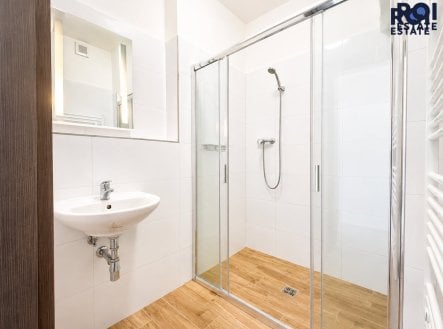 Pronájem bytu, 3+kk, 60 m²