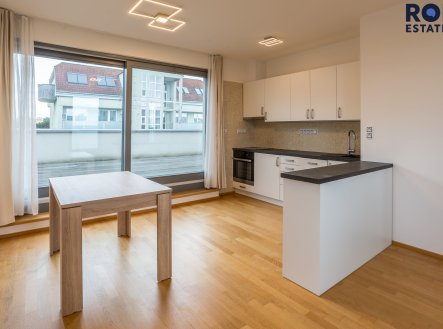 Pronájem bytu, 2+kk, 49 m²