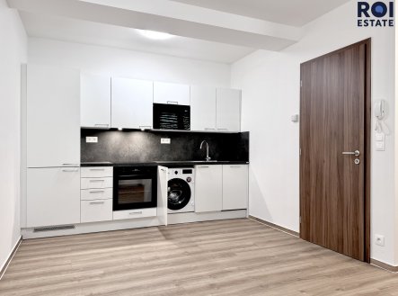 Pronájem bytu, 1+kk, 30 m²