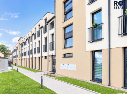 Pronájem bytu, 2+kk, 44 m²
