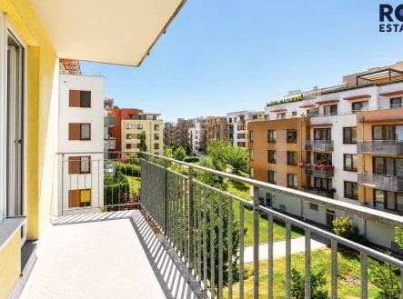 Pronájem bytu, 3+kk, 63 m²