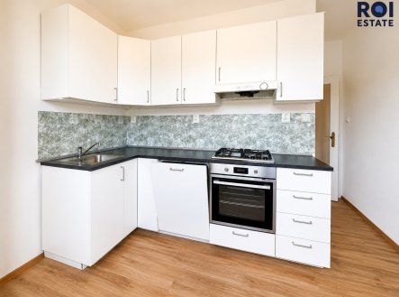 Pronájem bytu, 2+1, 80 m²