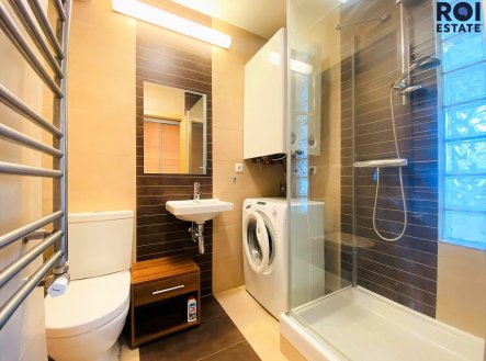 Pronájem bytu, 1+kk, 27 m²