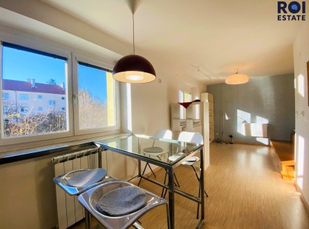 Pronájem bytu, 1+kk, 27 m²