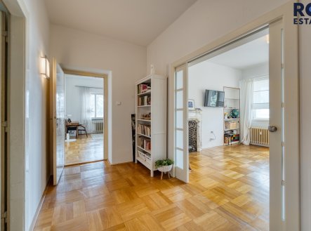 Prodej bytu, 4+1, 180 m²