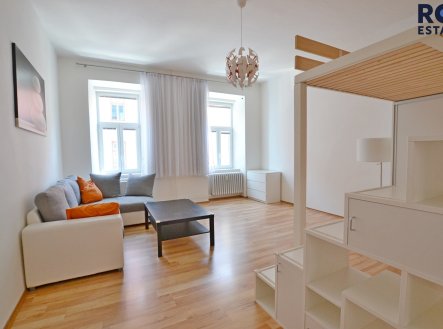 Pronájem bytu, 1+1, 43 m²
