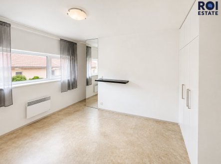 Pronájem bytu, 2+kk, 65 m²