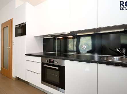 Pronájem bytu, 1+kk, 37 m²