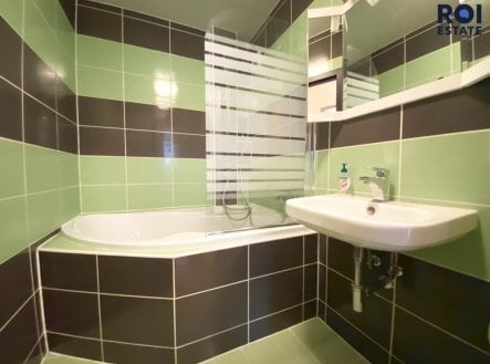 Pronájem bytu, 4+1, 80 m²