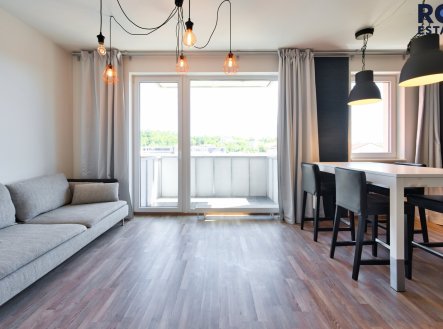 Pronájem bytu, 2+kk, 62 m²