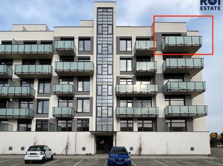 Pronájem bytu, 4+kk, 96 m²
