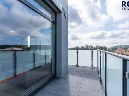 Pronájem bytu, 4+kk, 96 m²