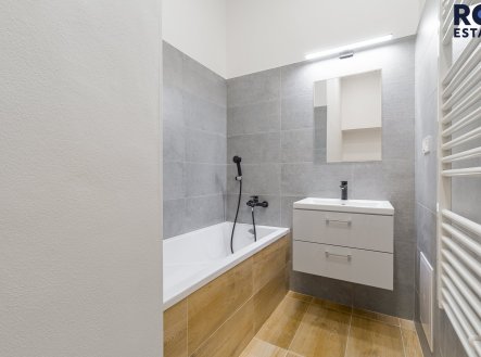 Prodej bytu, 2+1, 80 m²