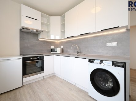 Pronájem bytu, 2+1, 53 m²