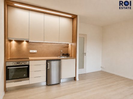 Pronájem bytu, 1+kk, 32 m²