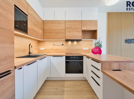 Holubice-3 | Pronájem bytu, 2+kk, 53 m²