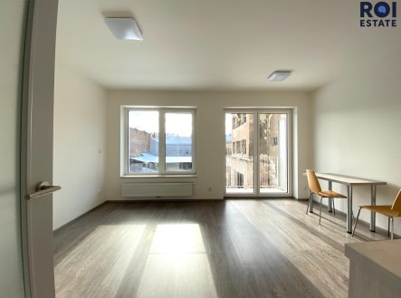 Pronájem bytu, 1+kk, 31 m²