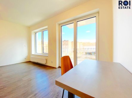 Pronájem bytu, 1+kk, 31 m²