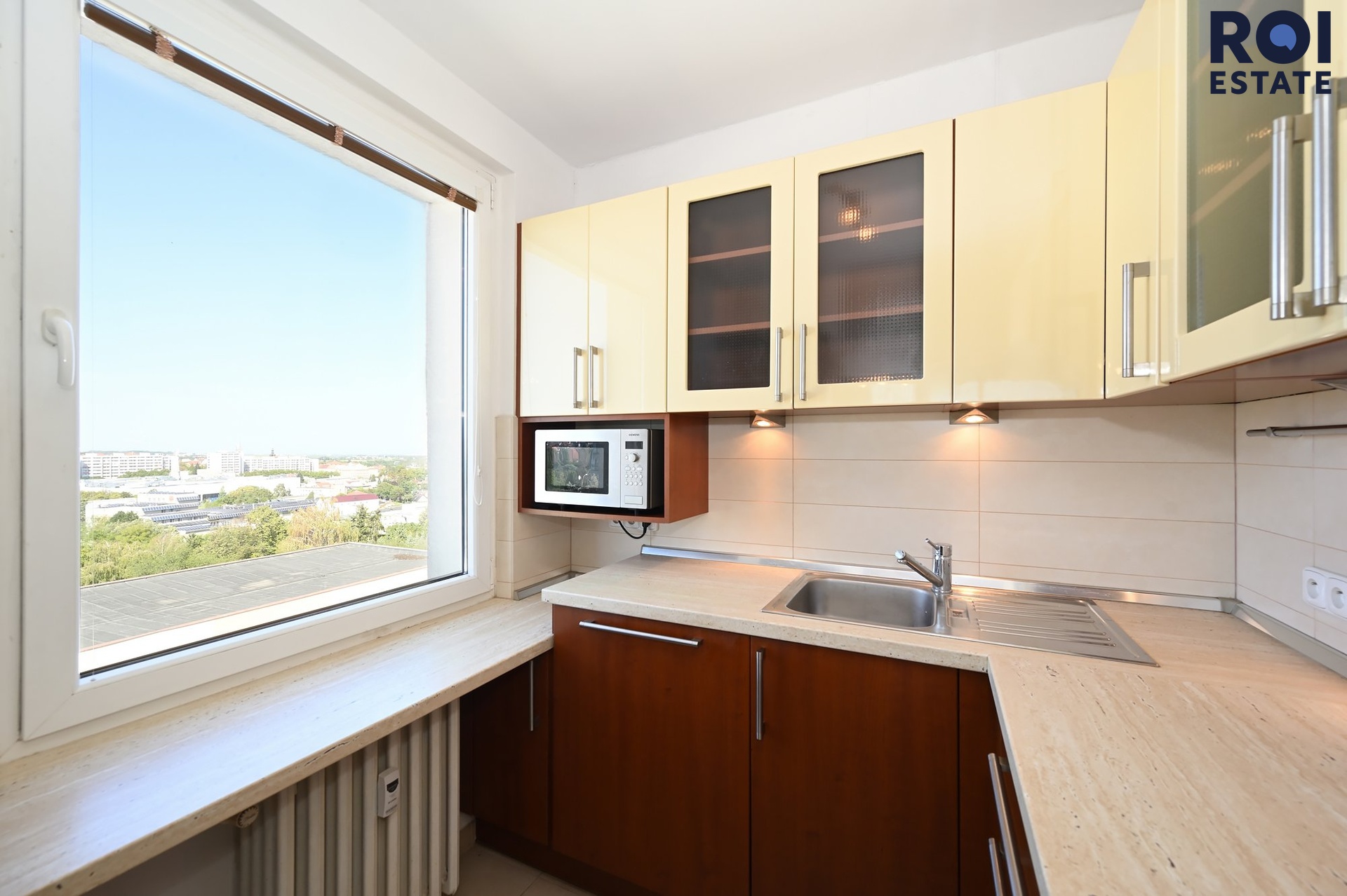 Pronájem bytu 3+1 72 m² s prostornou lodžií, Kladno - Kročehlavy
