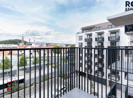 Pronájem bytu, 1+kk, 37 m²