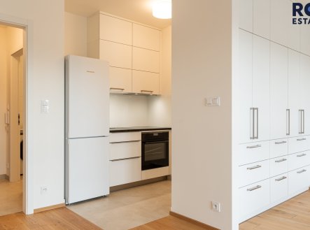 Pronájem bytu, 1+kk, 36 m²