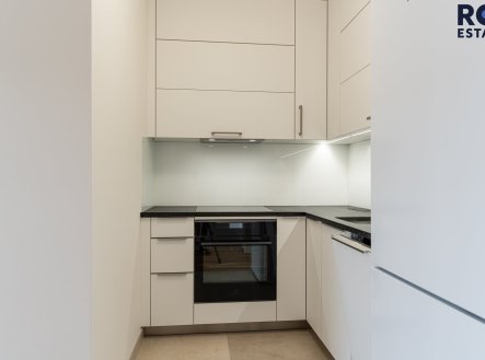 Pronájem bytu, 1+kk, 36 m²