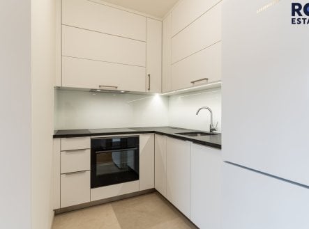 Pronájem bytu, 1+kk, 36 m² obrázek