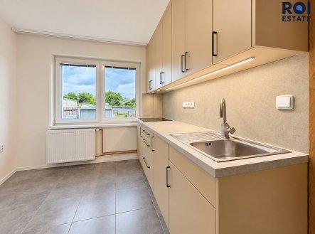 Pronájem bytu, 2+1, 54 m²