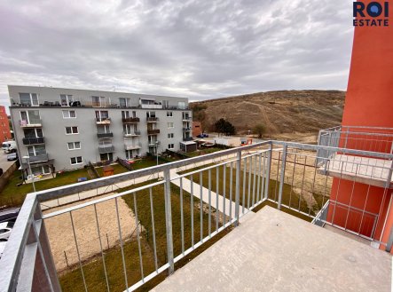 Pronájem bytu, 1+kk, 32 m²