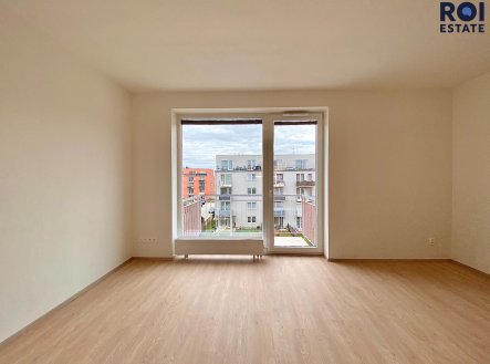 Pronájem bytu, 1+kk, 32 m²