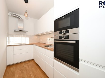 Pronájem bytu, 2+kk, 60 m²