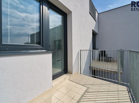 Pronájem bytu, 1+kk, 30 m²