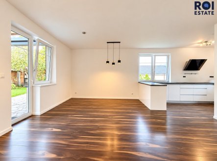 Pronájem domu/vily, 105 m²