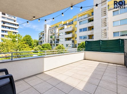 Pronájem bytu, 2+kk, 57 m²