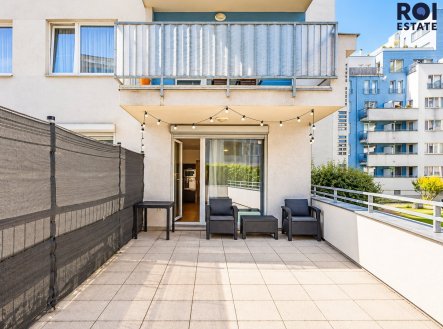 Pronájem bytu, 2+kk, 57 m²
