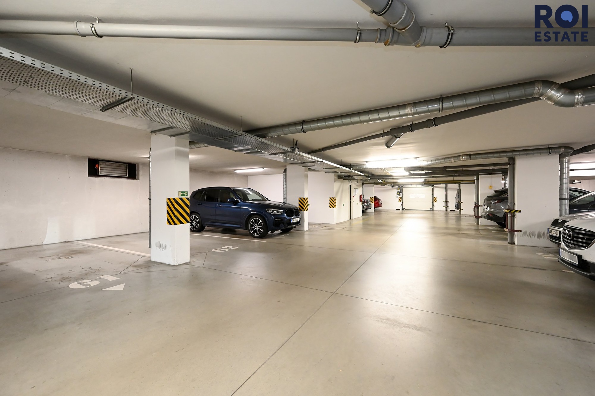 Pronájem kompletně zařízeného bytu 2+kk 65 m² s balkonem a parkovacím stáním, Praha - Libeň