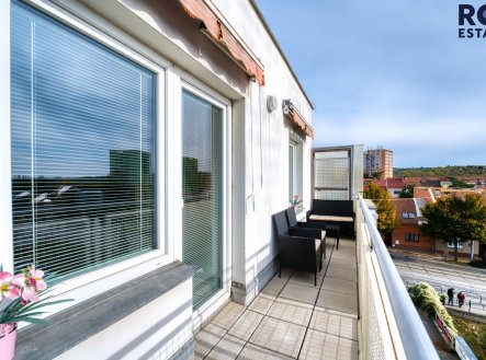 Pronájem bytu, 2+kk, 56 m²