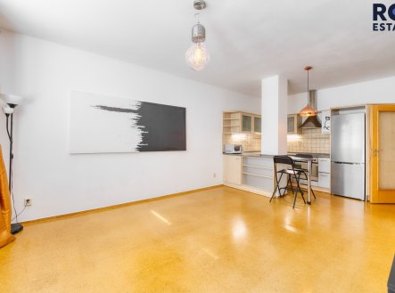 Pronájem bytu, 2+kk, 56 m²