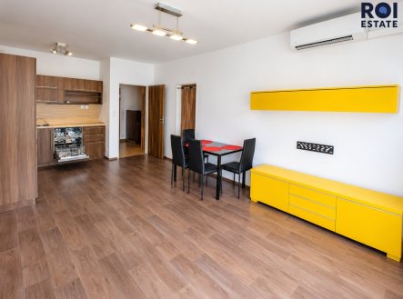 Pronájem bytu, 2+kk, 48 m²