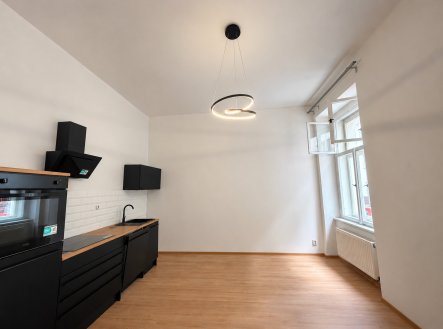 Pronájem bytu, 1+kk, 31 m²