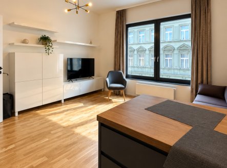 Pronájem bytu, 1+kk, 30 m²